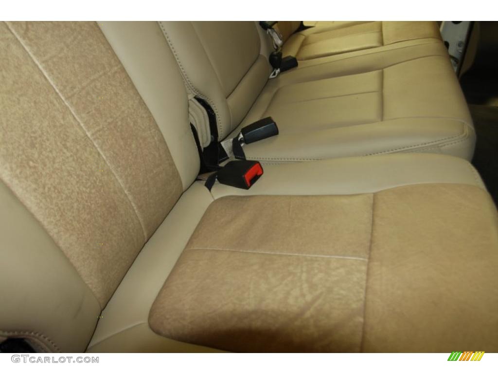 2011 F250 Super Duty Lariat Crew Cab 4x4 - Oxford White / Adobe Two Tone Leather photo #50