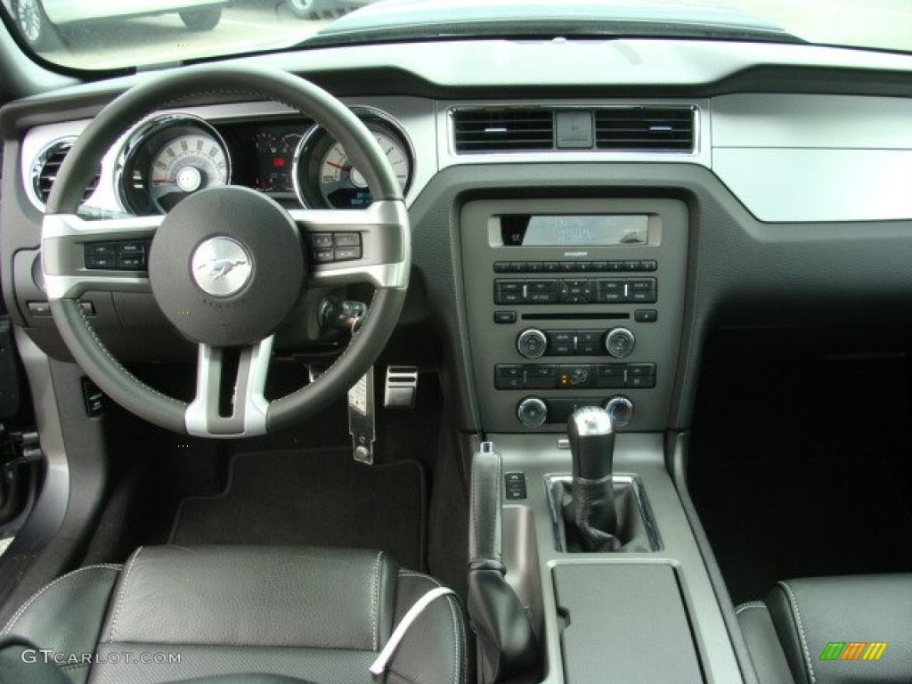 2010 Ford Mustang GT Premium Coupe 5 Speed Manual Transmission Photo #46706853
