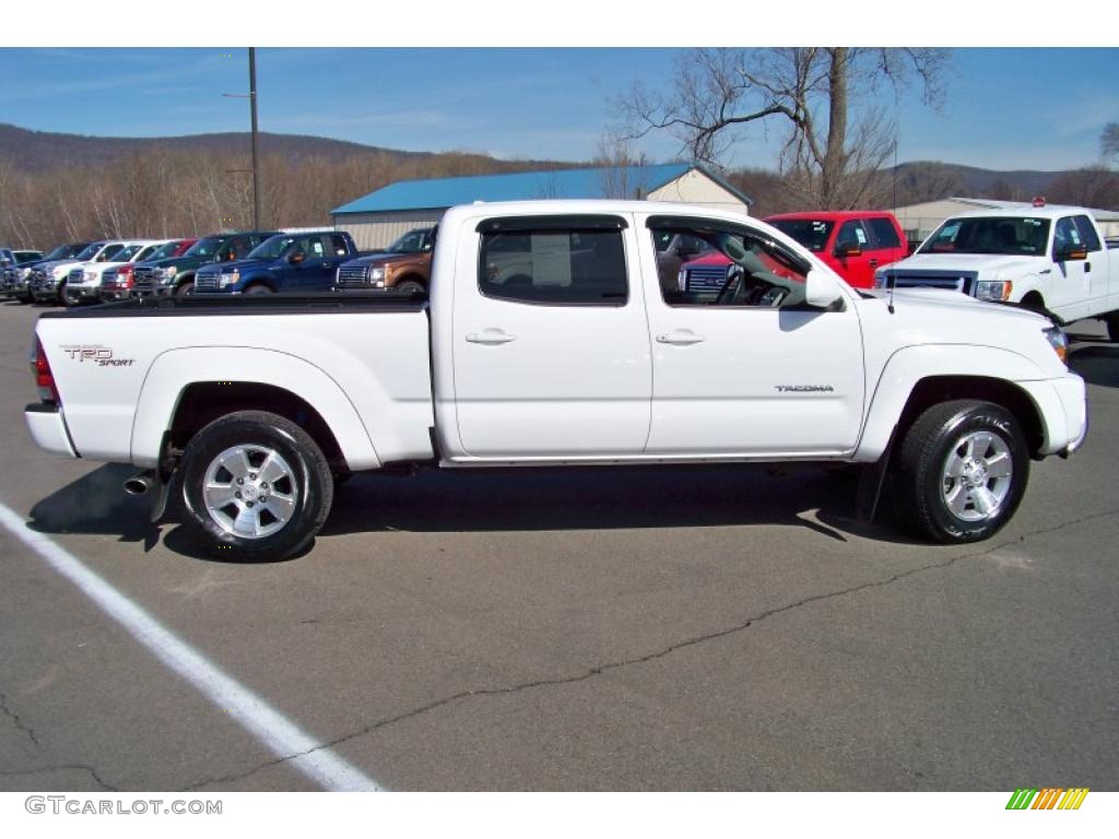 Super White 2009 Toyota Tacoma V6 TRD Sport Double Cab 4x4 Exterior Photo #46708140