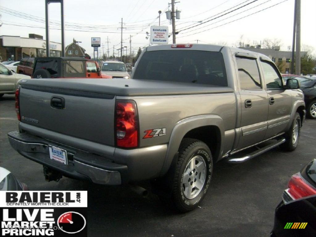 2006 Silverado 1500 Z71 Crew Cab 4x4 - Graystone Metallic / Dark Charcoal photo #7