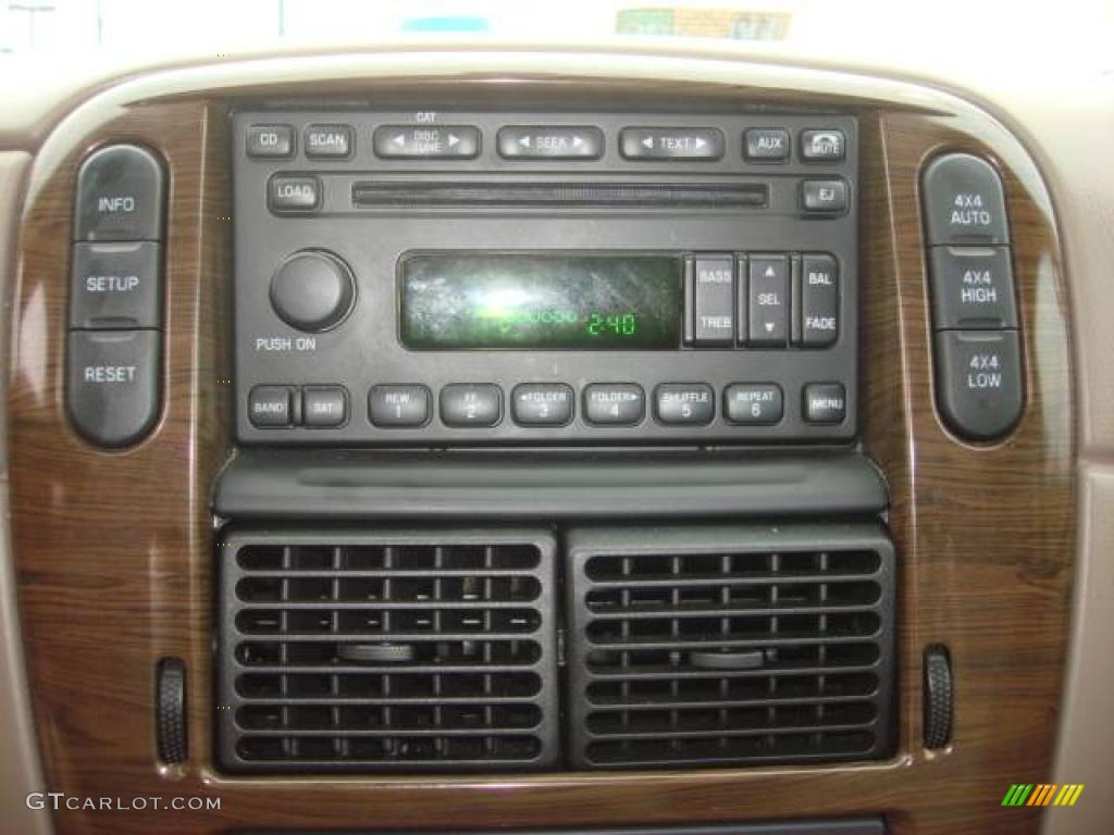 2005 Explorer Eddie Bauer 4x4 - Redfire Metallic / Medium Parchment photo #17