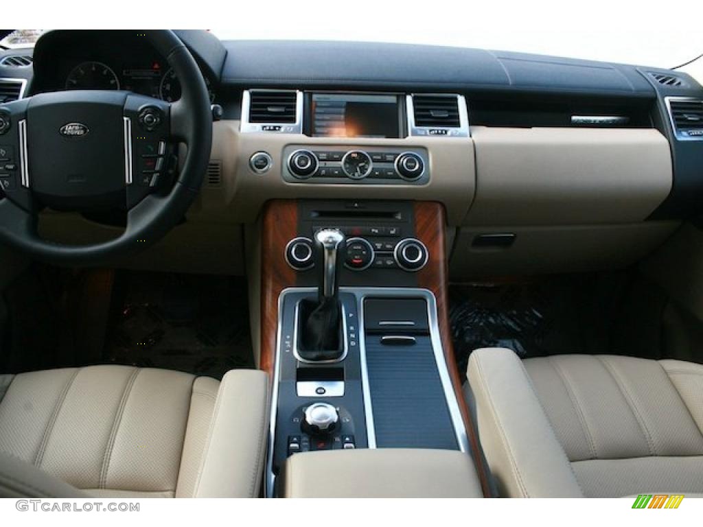 2010 Land Rover Range Rover Sport HSE Almond/Nutmeg Stitching Dashboard Photo #46709106