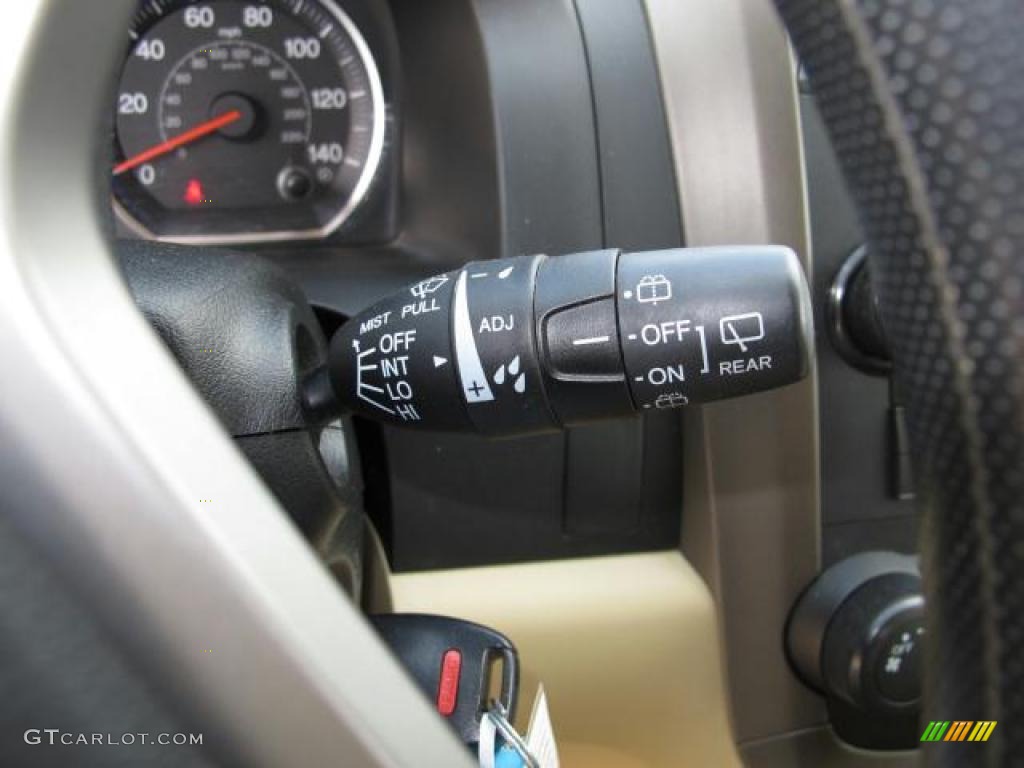 2008 Honda CR-V EX Controls Photo #46709517