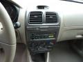 2002 Hyundai Accent GL Sedan Controls