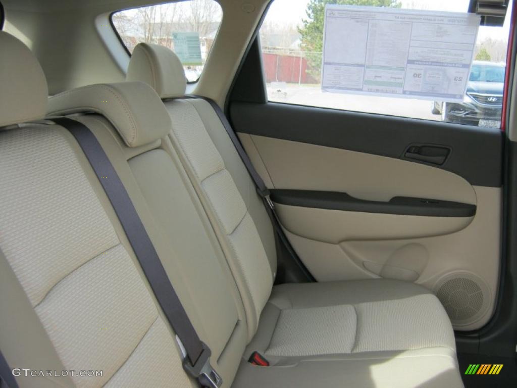 Beige Interior 2011 Hyundai Elantra Touring GLS Photo #46711377