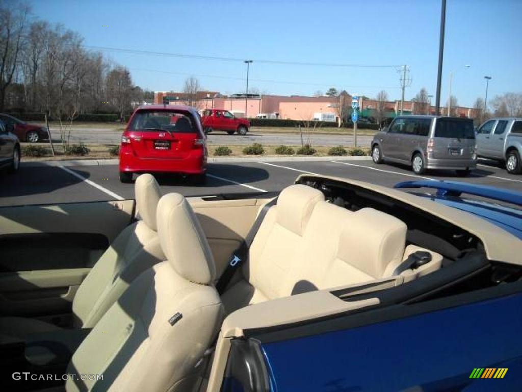 2006 Mustang V6 Deluxe Convertible - Vista Blue Metallic / Light Parchment photo #20