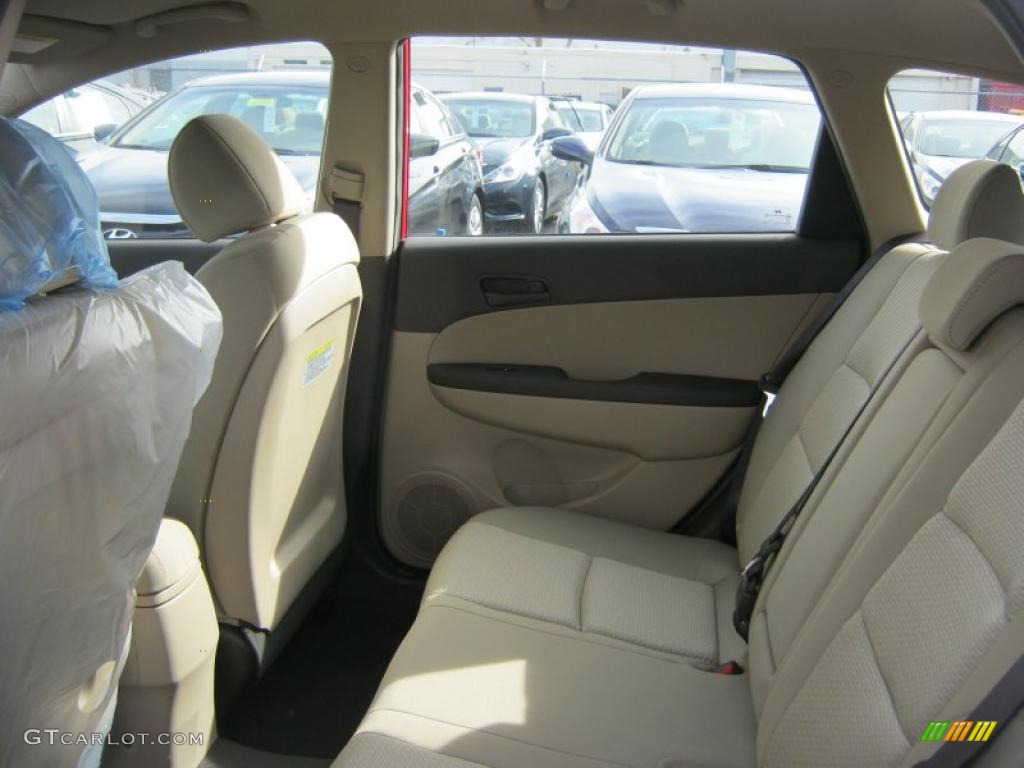 Beige Interior 2011 Hyundai Elantra Touring GLS Photo #46711596