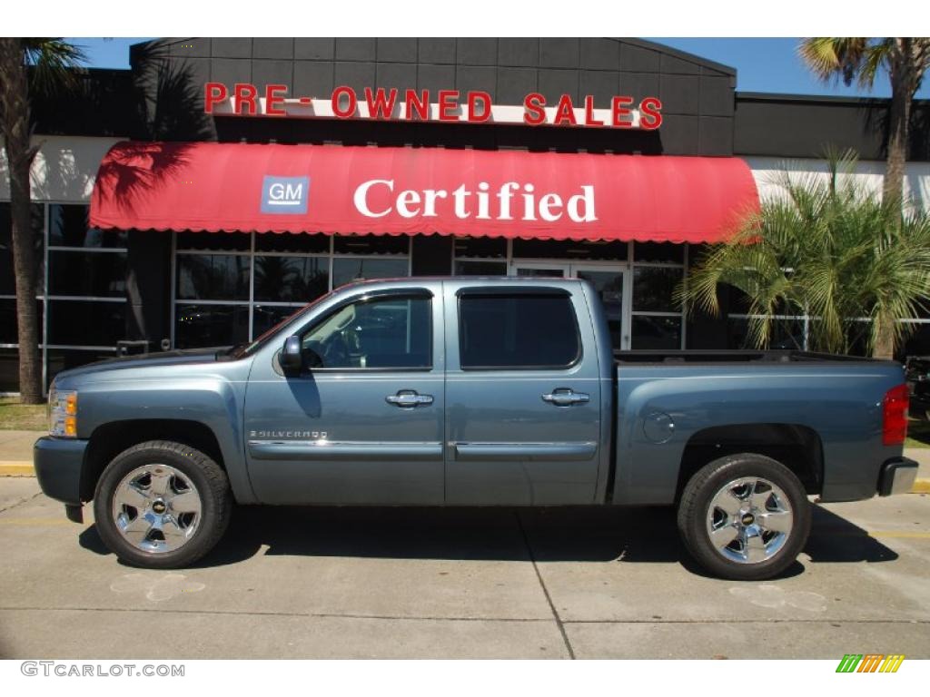 2009 Silverado 1500 LT Crew Cab - Blue Granite Metallic / Ebony photo #1