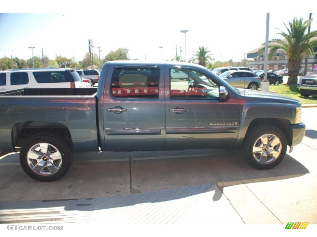 2009 Silverado 1500 LT Crew Cab - Blue Granite Metallic / Ebony photo #5