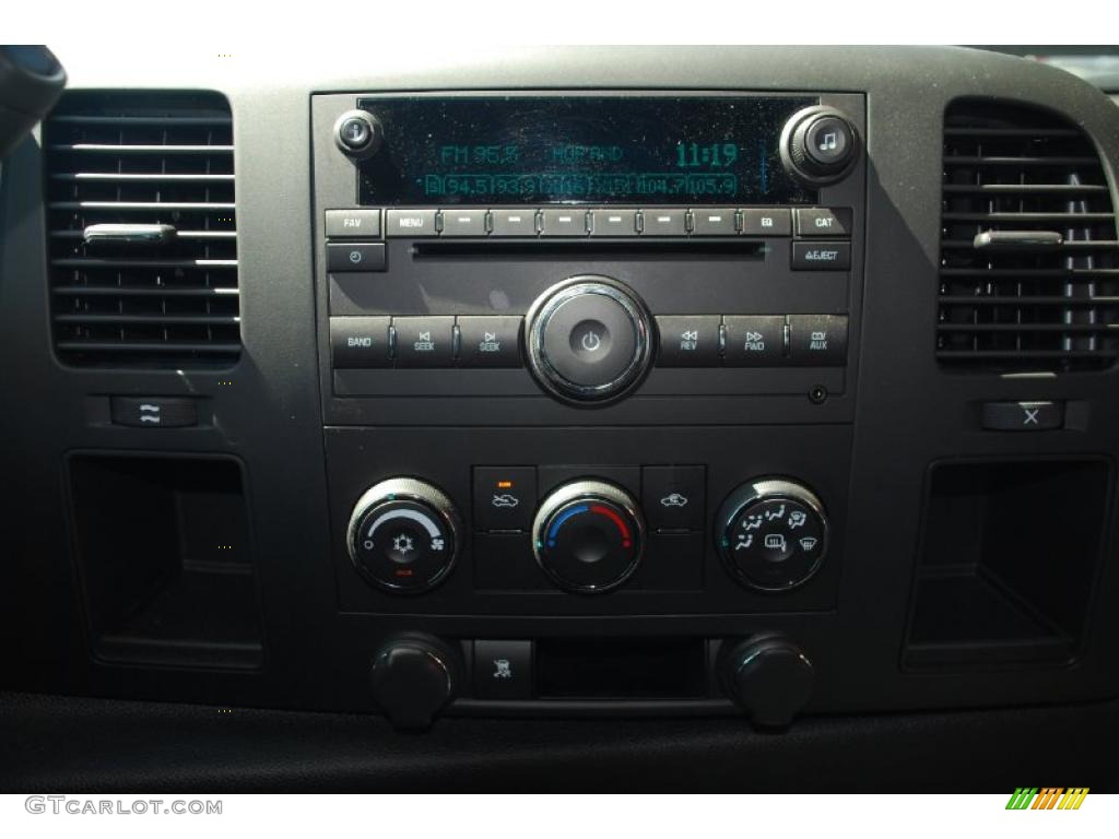 2009 Silverado 1500 LT Crew Cab - Blue Granite Metallic / Ebony photo #17