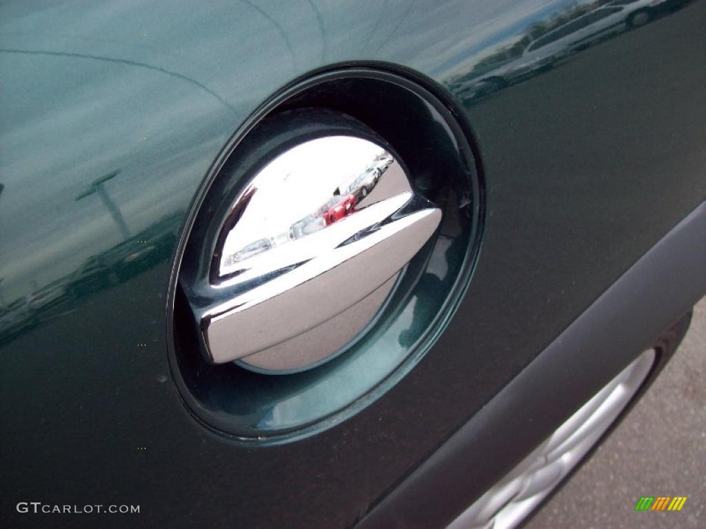 British Racing Green Metallic 2006 Mini Cooper S Hardtop Exterior Photo #46712667