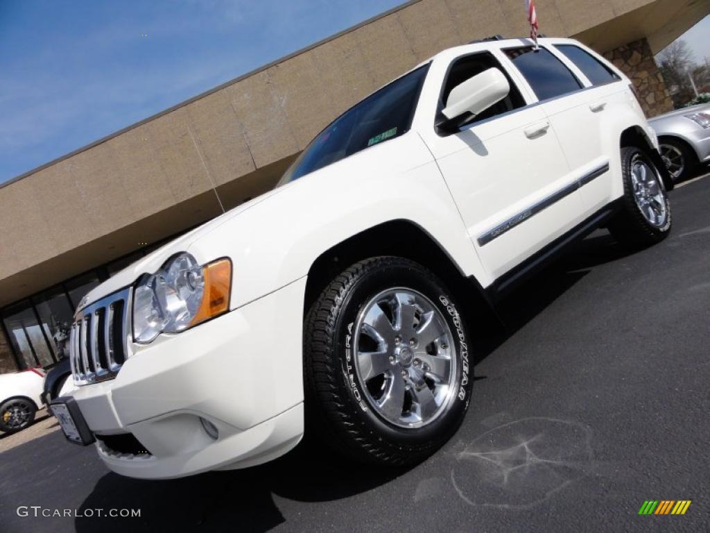 2008 Grand Cherokee Limited 4x4 - Stone White / Dark Khaki/Light Graystone photo #1
