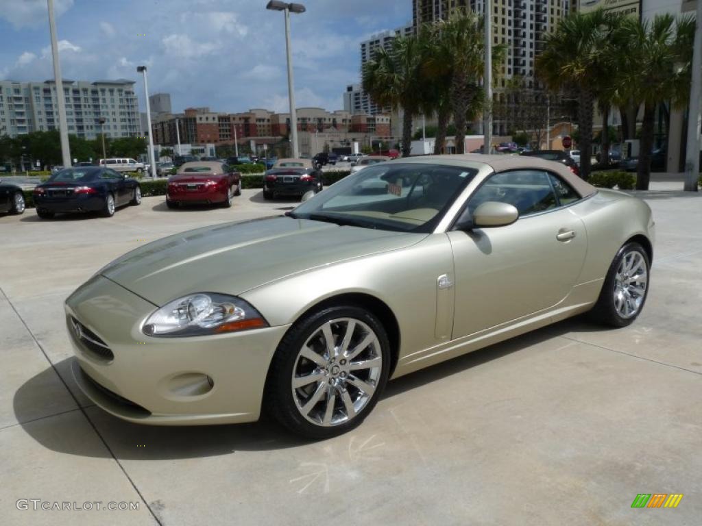 Winter Gold Metallic 2007 Jaguar XK XK8 Convertible Exterior Photo #46713153