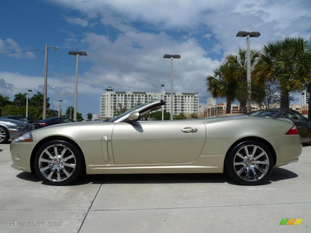 Winter Gold Metallic 2007 Jaguar XK XK8 Convertible Exterior Photo #46713168