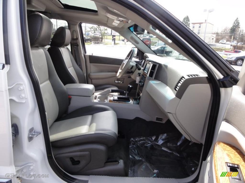 2008 Grand Cherokee Limited 4x4 - Stone White / Dark Khaki/Light Graystone photo #20