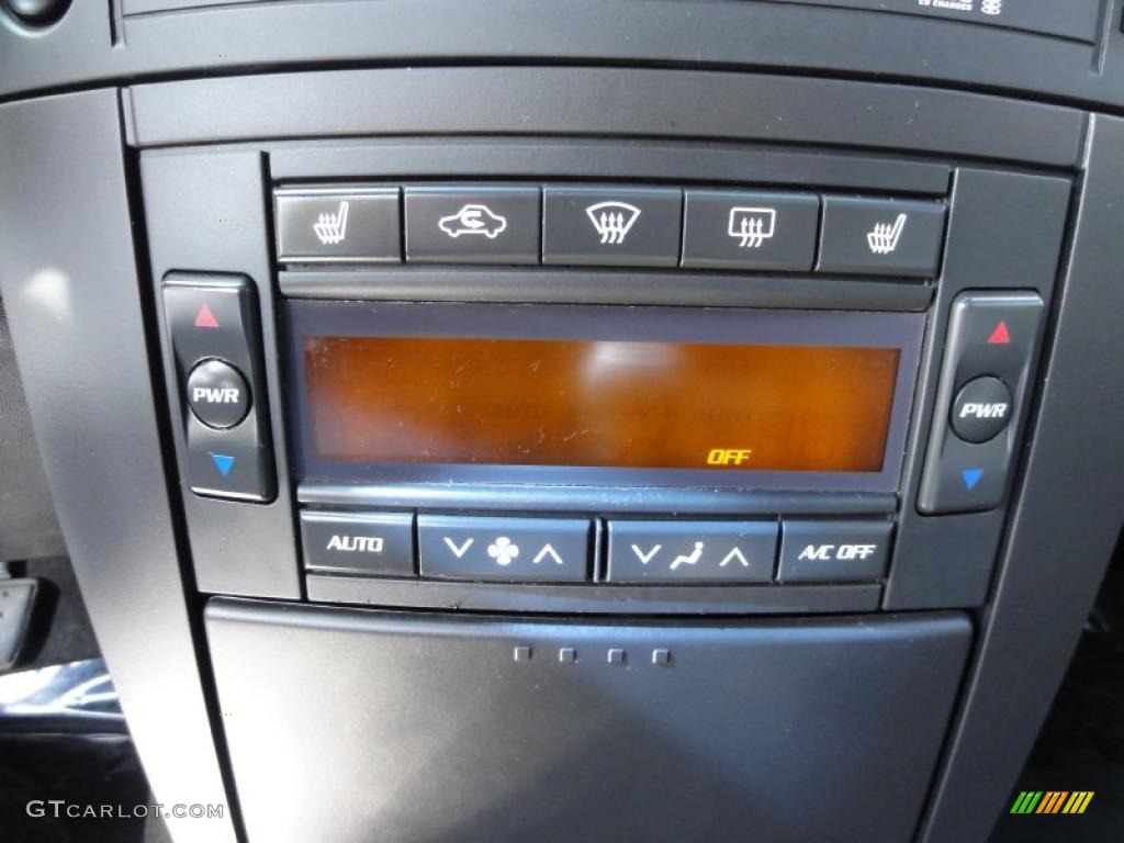 2006 Cadillac CTS -V Series Controls Photo #46714224