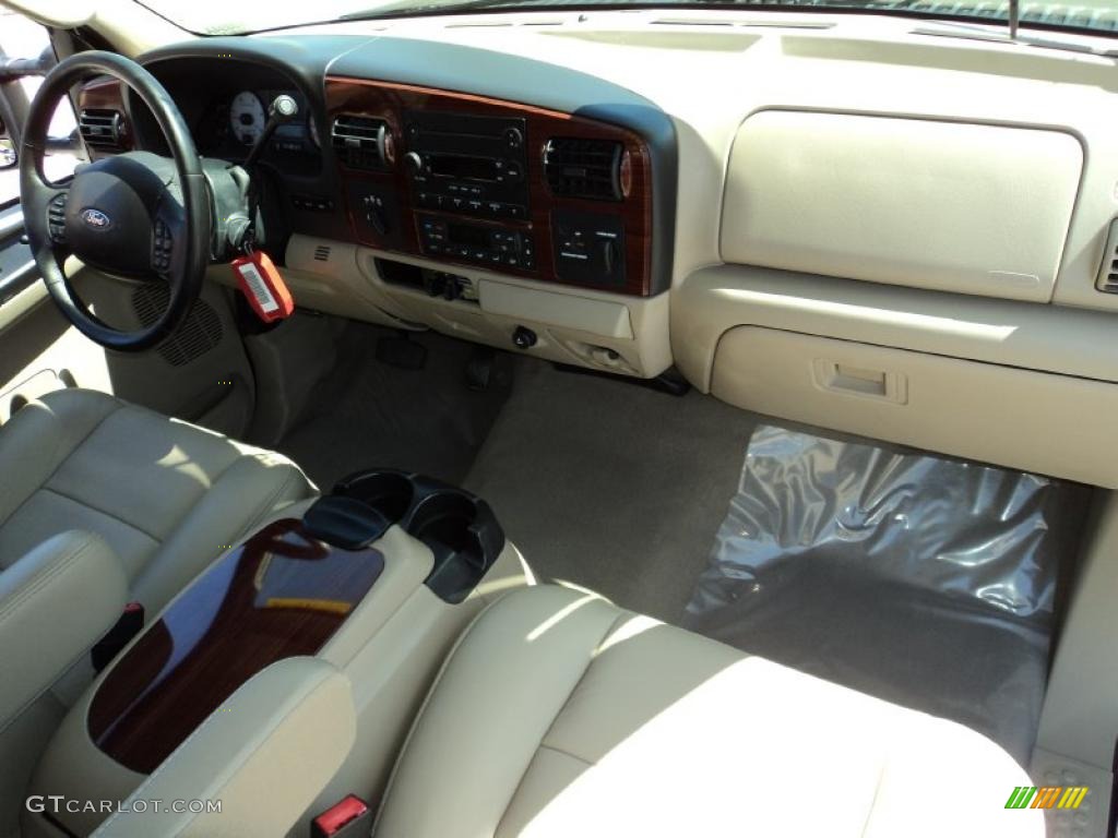 2006 Ford F250 Super Duty Lariat SuperCab 4x4 Tan Dashboard Photo #46715880