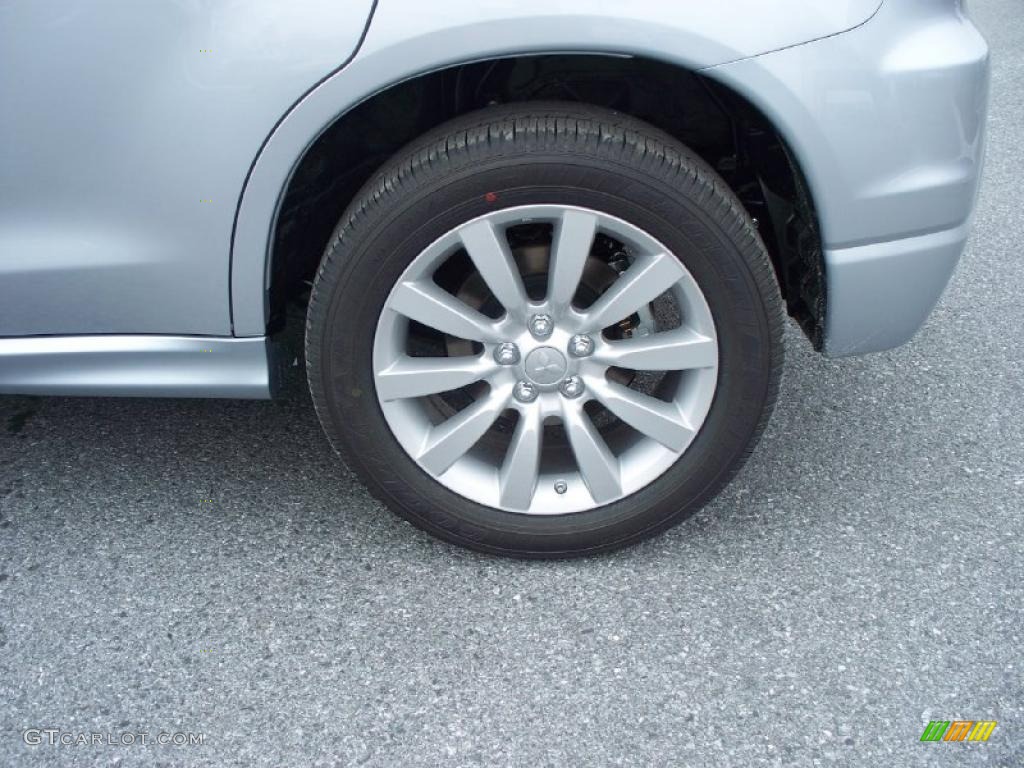 2011 Mitsubishi Outlander Sport SE Wheel Photo #46718610