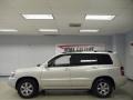 Millenium Silver Metallic - Highlander V6 Photo No. 3