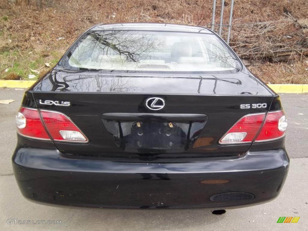 2002 ES 300 - Black Onyx / Ivory photo #5