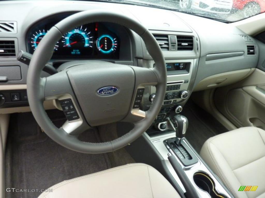 2011 Fusion SEL V6 - Tuxedo Black Metallic / Medium Light Stone photo #10