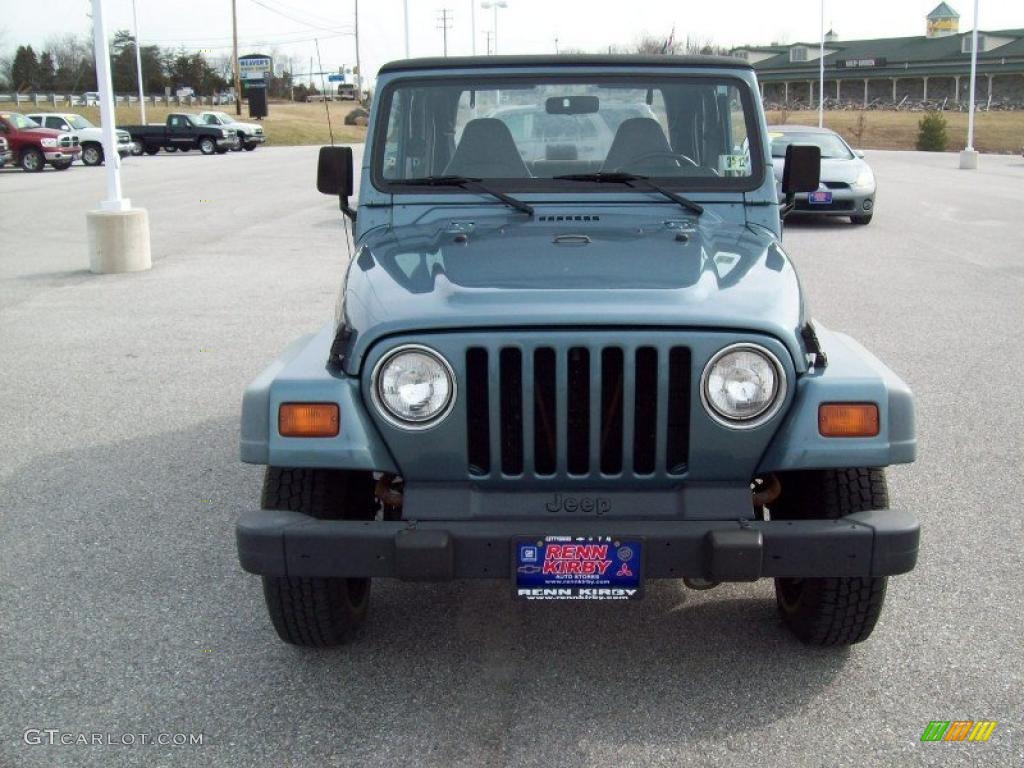 1998 Wrangler SE 4x4 - Bright Jade Satin Glow / Gray photo #15
