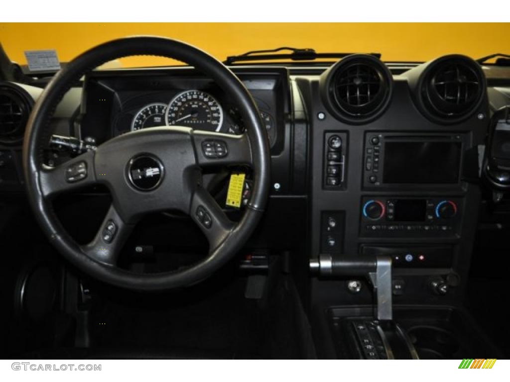 2006 H2 SUV - Desert Sand / Ebony photo #5