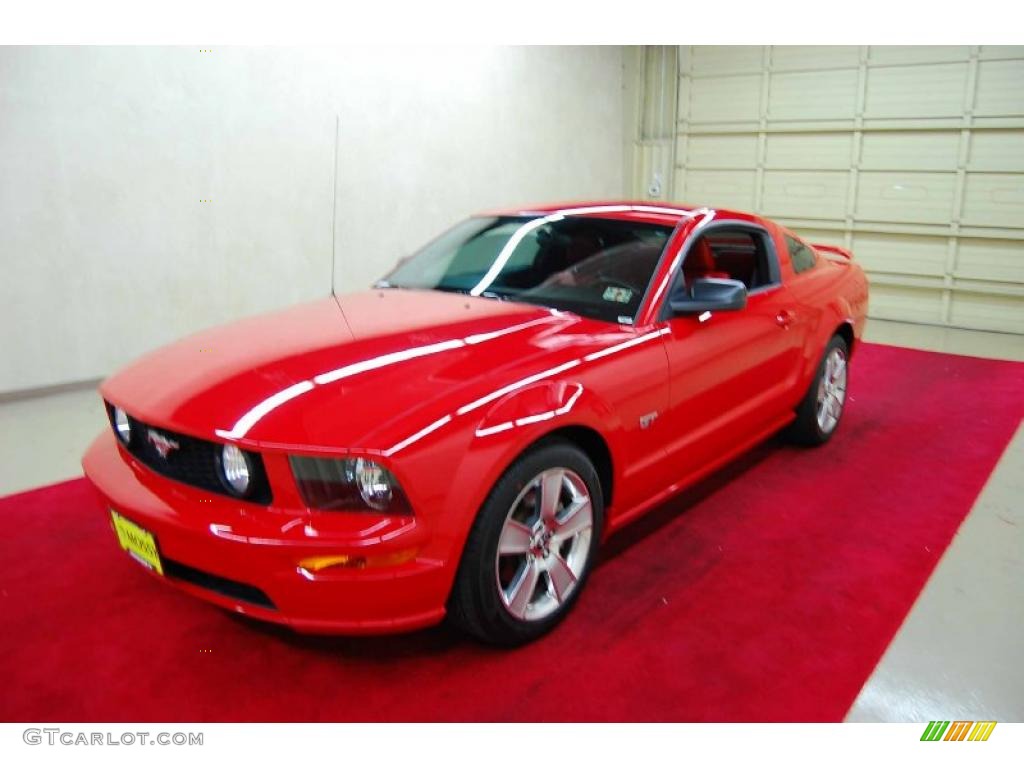 Torch Red 2006 Ford Mustang GT Premium Coupe Exterior Photo #46723329