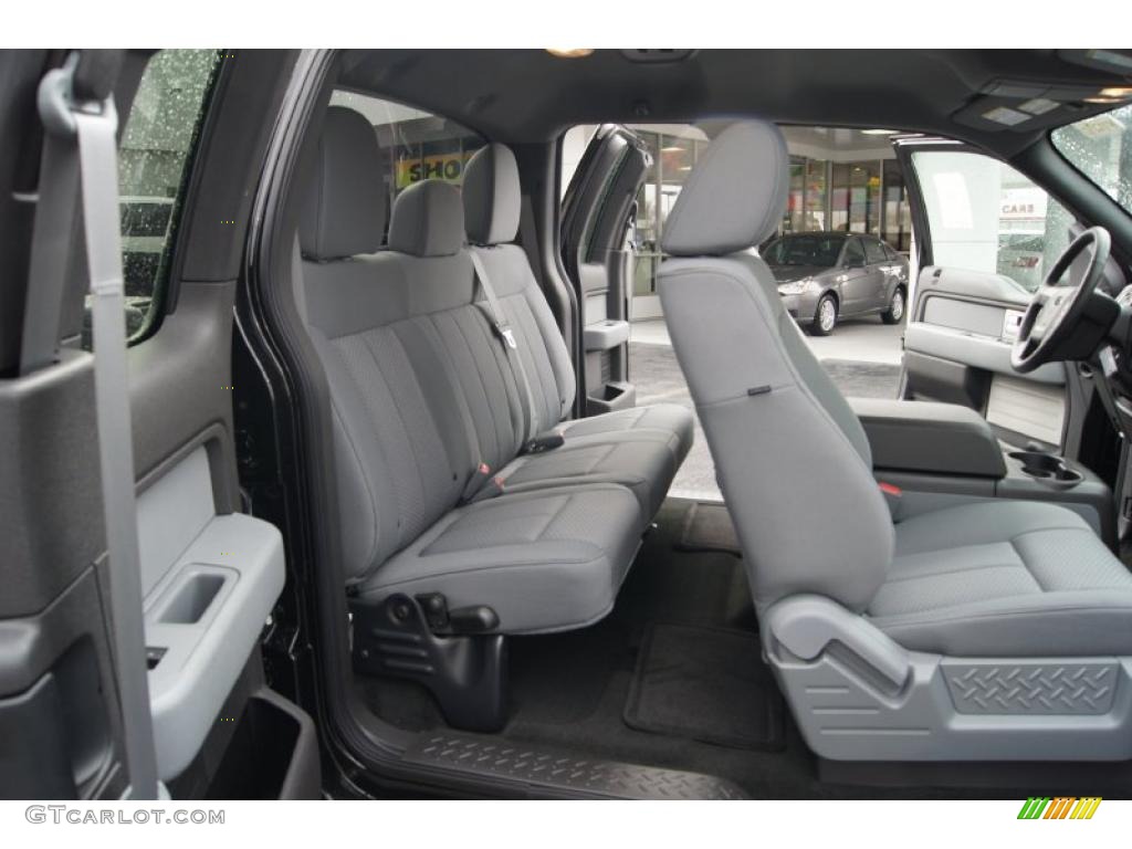 Steel Gray Interior 2011 Ford F150 XLT SuperCab 4x4 Photo #46725370