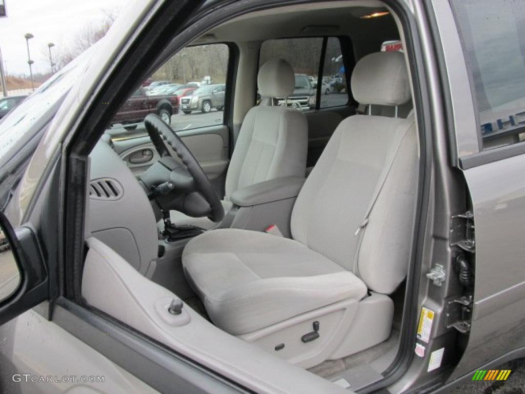 2008 TrailBlazer LS 4x4 - Graystone Metallic / Light Gray photo #12