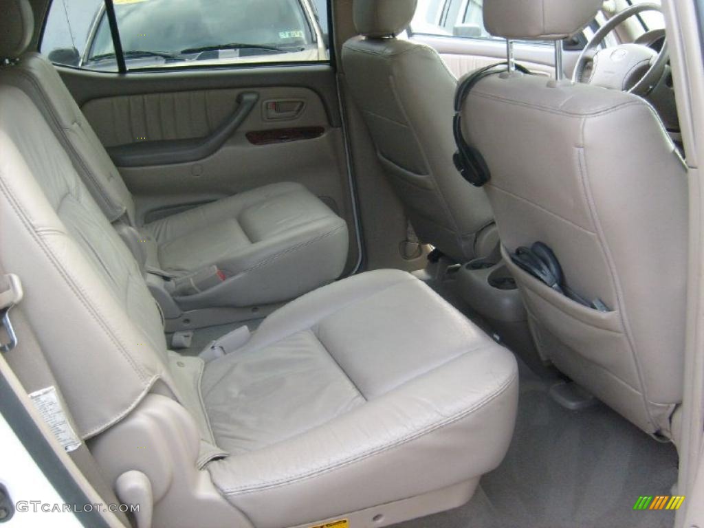 Taupe Interior 2005 Toyota Sequoia Limited 4WD Photo #46726908