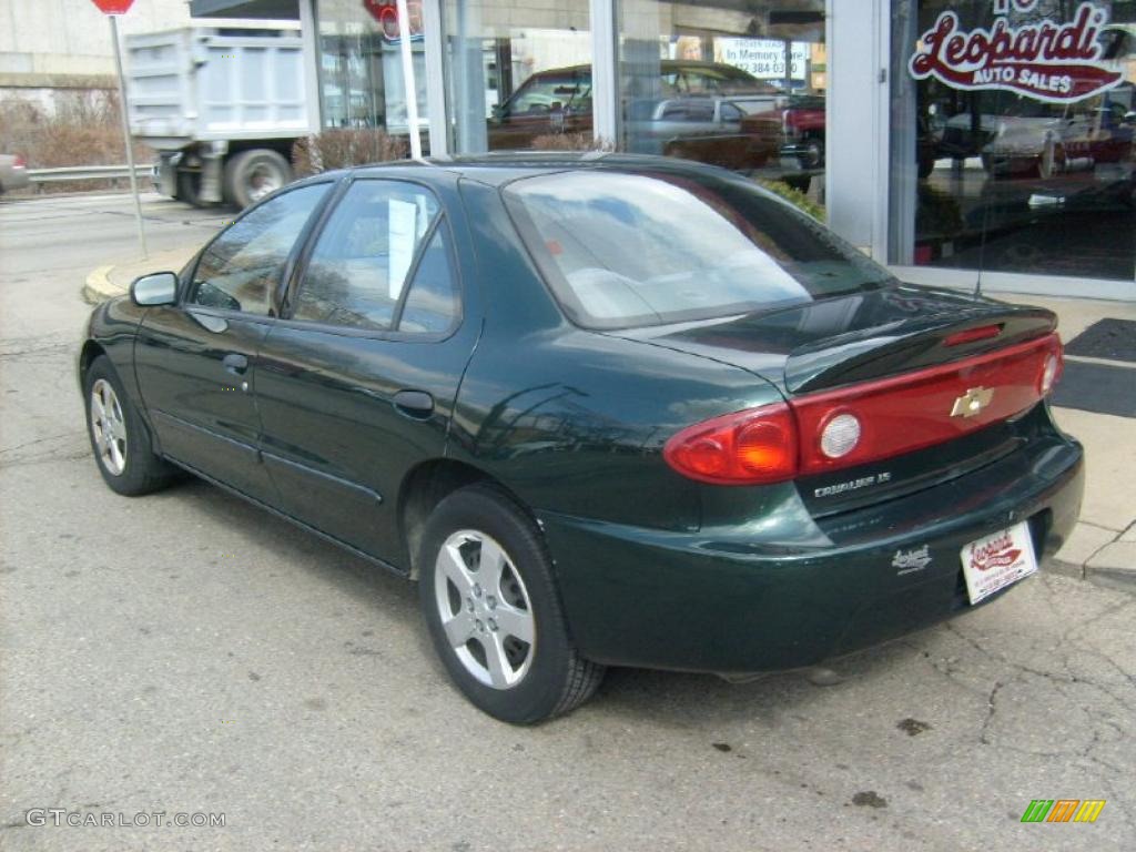 2004 Cavalier LS Sedan - Dark Green Metallic / Graphite photo #3