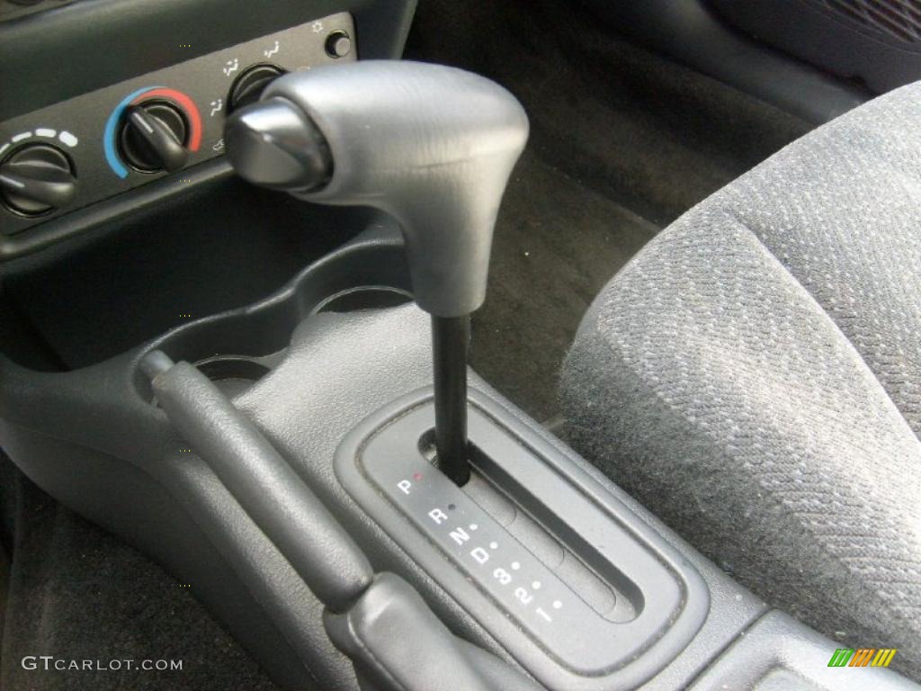 2004 Chevrolet Cavalier LS Sedan Transmission Photos