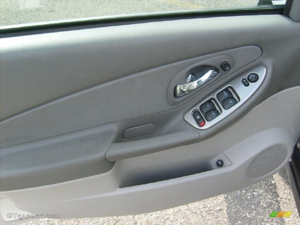 2006 Malibu LS Sedan - Silverstone Metallic / Titanium Gray photo #12