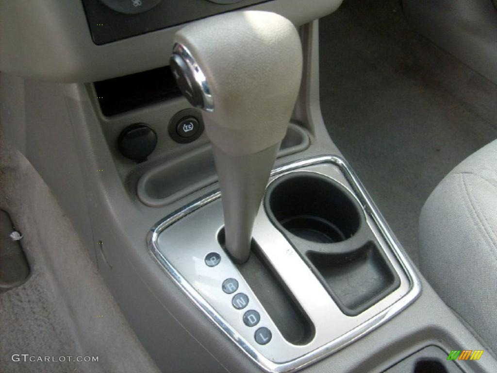 2006 Malibu LS Sedan - Silverstone Metallic / Titanium Gray photo #25
