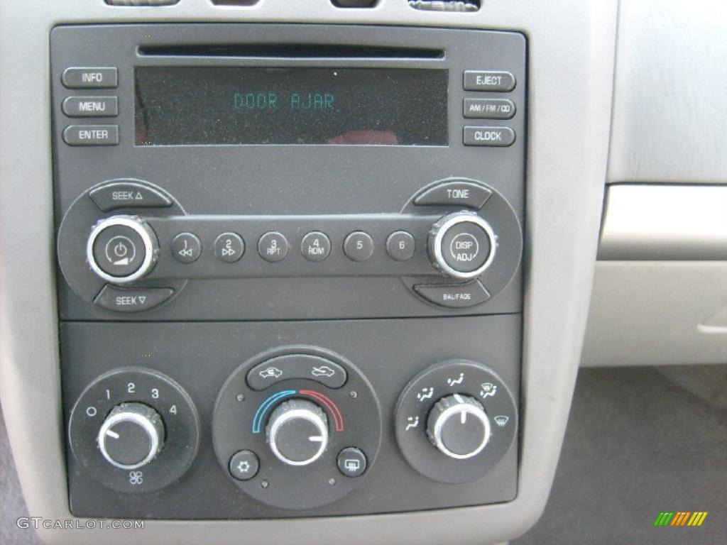 2006 Malibu LS Sedan - Silverstone Metallic / Titanium Gray photo #26