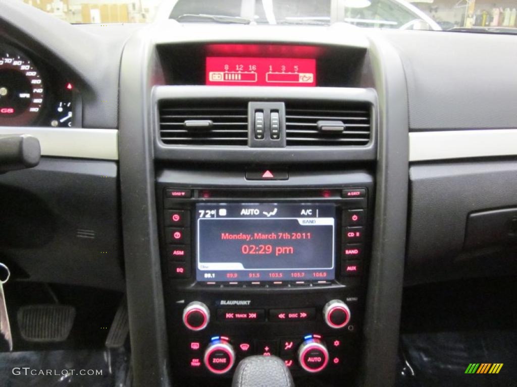 2008 Pontiac G8 GT Controls Photo #46729494