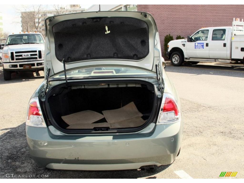 2008 Fusion SE - Moss Green Metallic / Camel photo #8