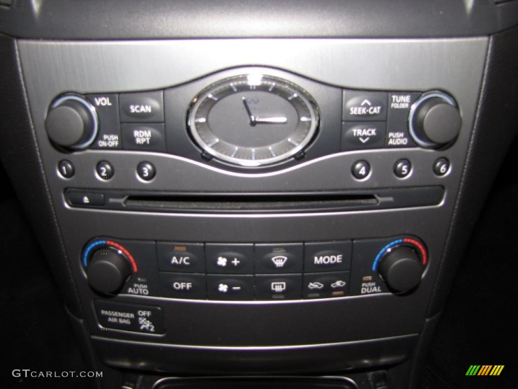 2010 Infiniti G 37 Sedan Controls Photo #46730067