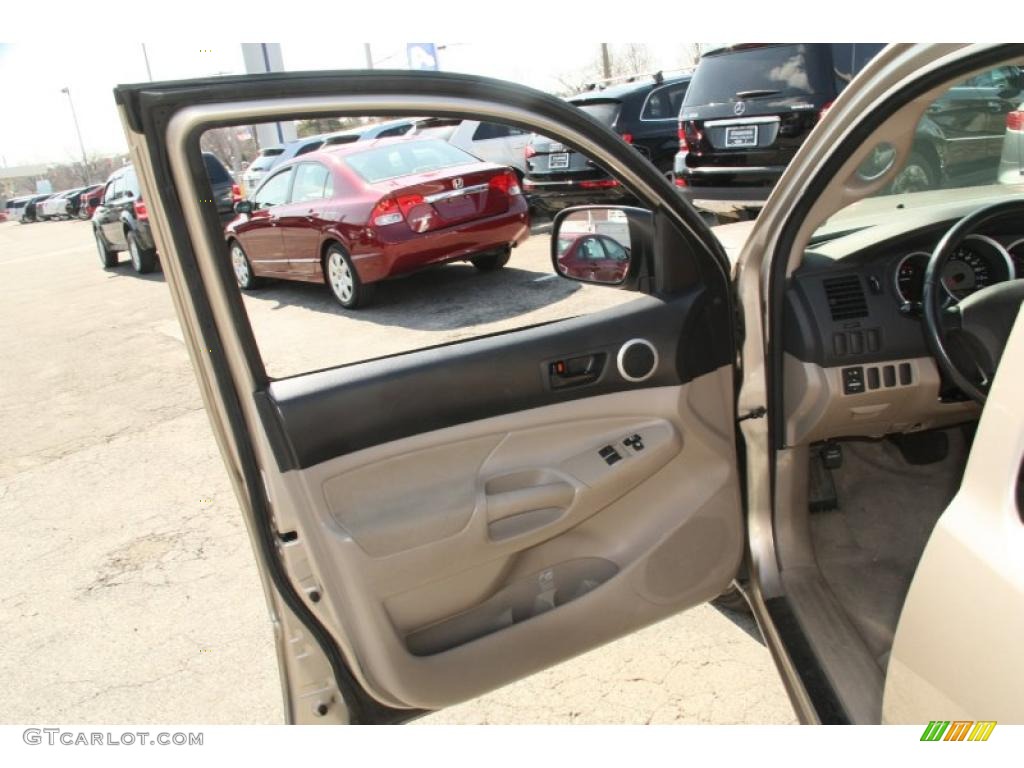 2007 Tacoma Access Cab - Desert Sand Mica / Taupe photo #14