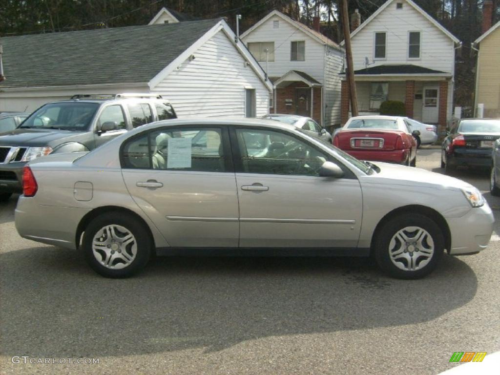 2006 Malibu LS Sedan - Silverstone Metallic / Titanium Gray photo #9