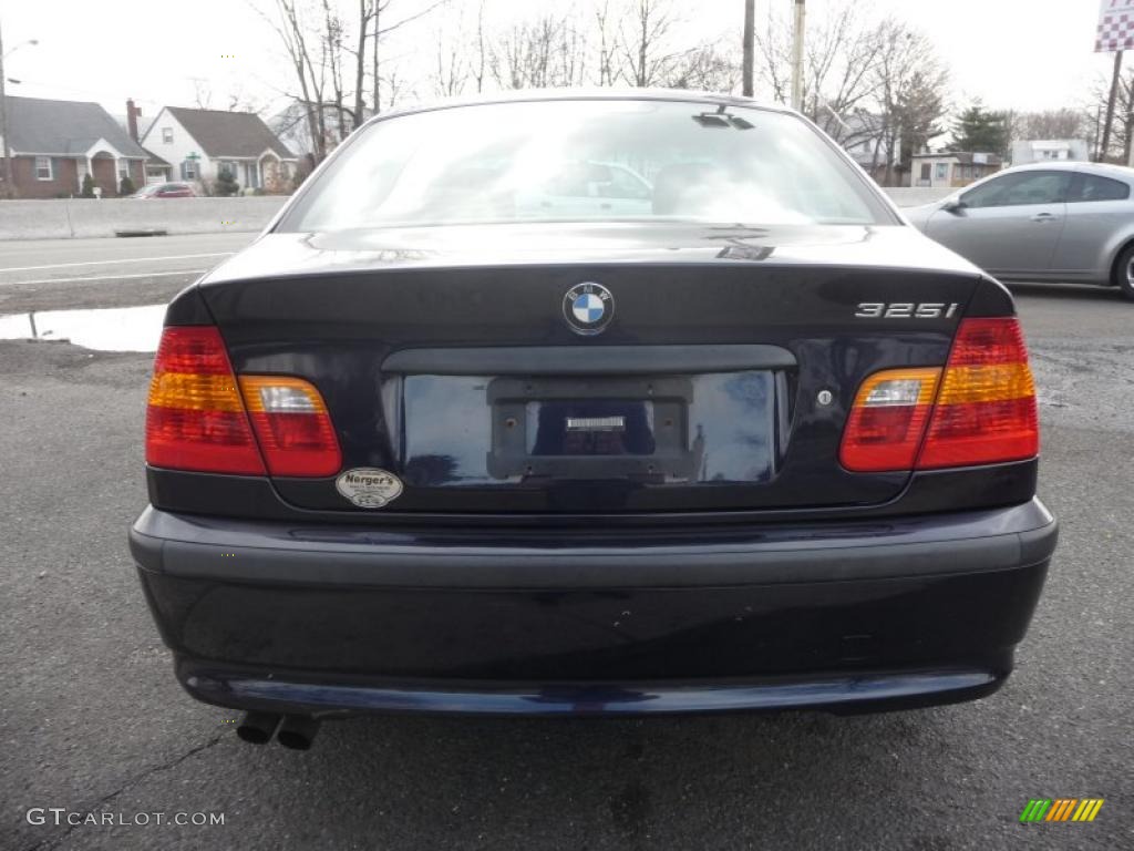 2002 3 Series 325i Sedan - Orient Blue Metallic / Sand photo #11