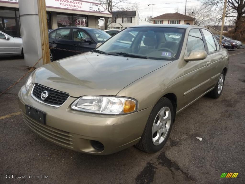 2003 Sentra GXE - Iced Cappuccino / Sand Beige photo #1