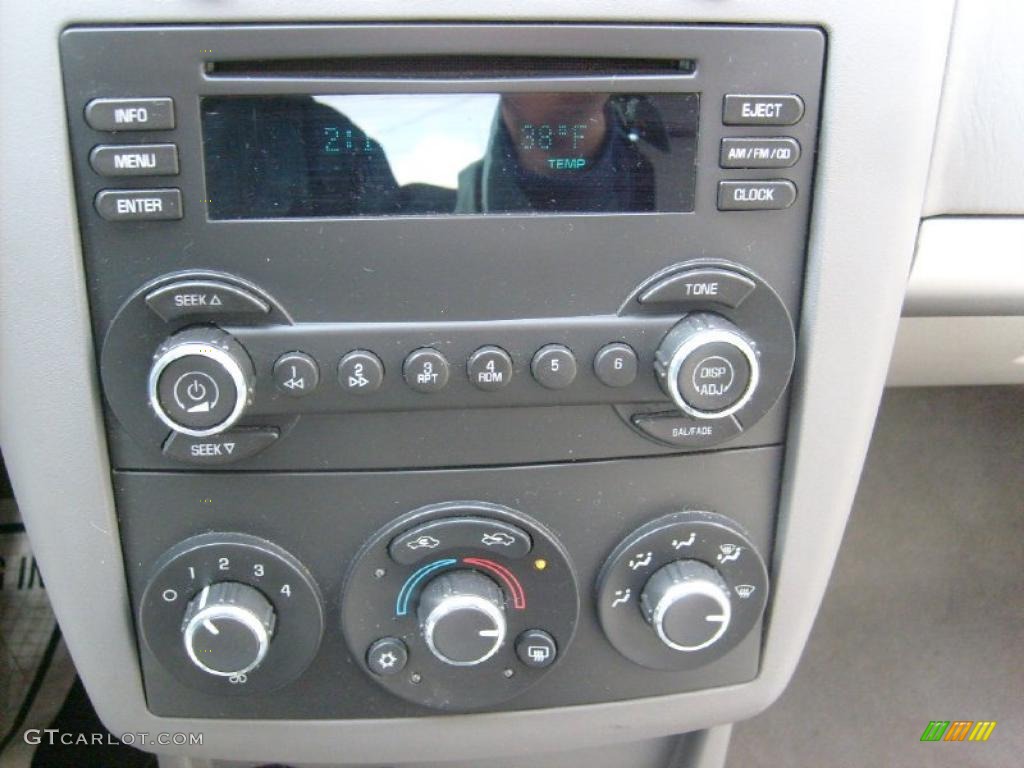 2006 Malibu LS Sedan - Silverstone Metallic / Titanium Gray photo #26