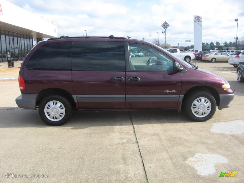 Maroon Pearl 1998 Plymouth Voyager SE Exterior Photo #46732179