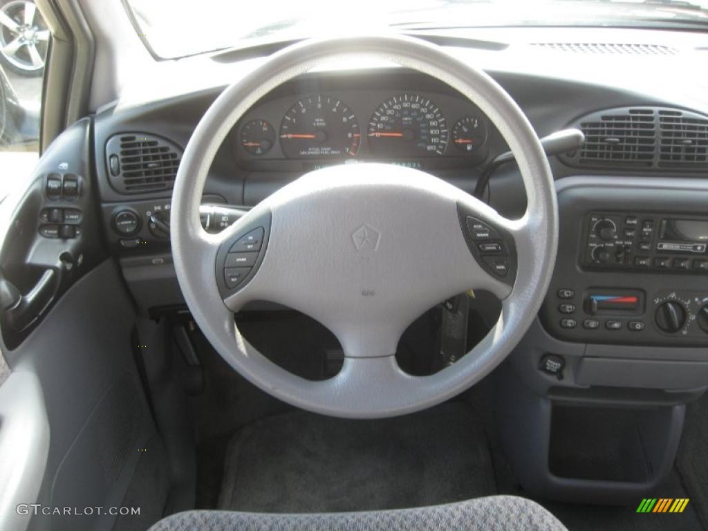 1998 Plymouth Voyager SE Steering Wheel Photos