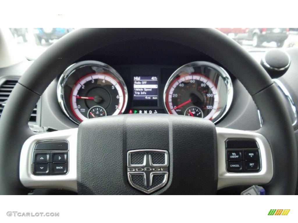 2011 Dodge Grand Caravan Crew Controls Photo #46734339