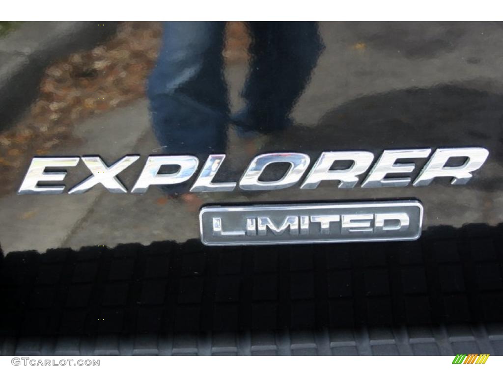2002 Explorer Limited 4x4 - Black Clearcoat / Midnight Grey photo #95