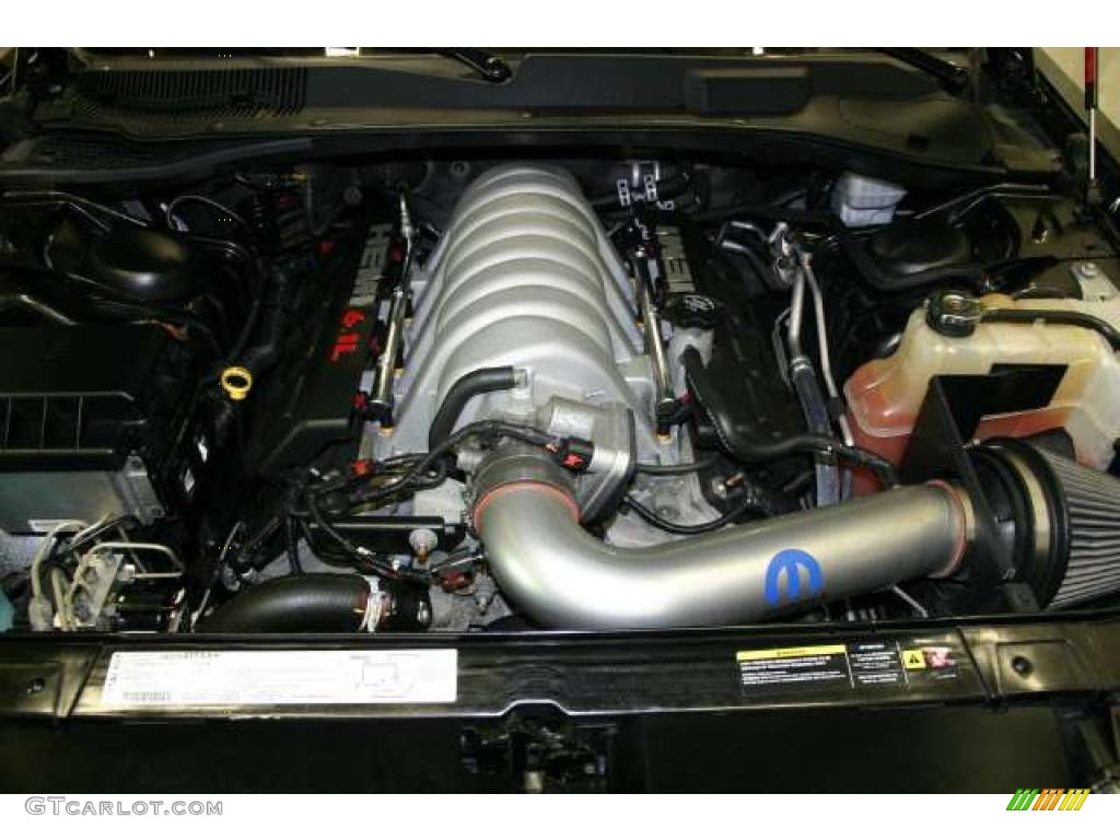 2006 Chrysler 300 C SRT8 6.1 Liter SRT HEMI OHV 16-Valve V8 Engine Photo #46735620