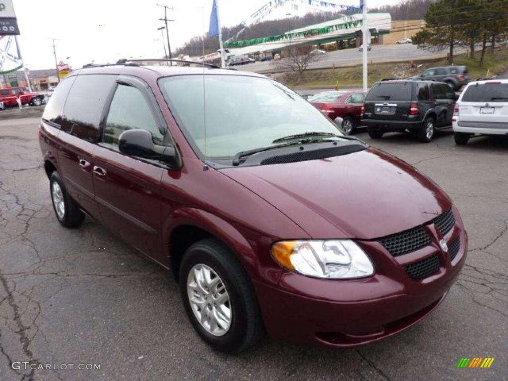 Deep Molten Red Pearl 2003 Dodge Caravan Sport Exterior Photo #46736628